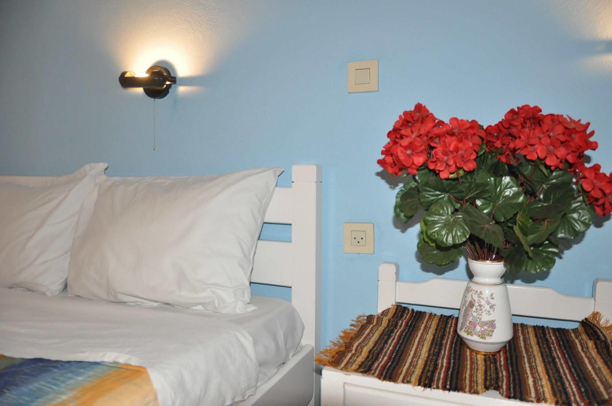 Alexandra Rooms Malia Buitenkant foto